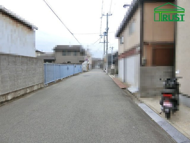 明石市日富美町　新築一戸建の前面道路含む現地写真