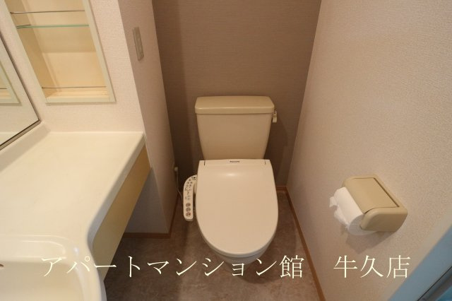 グランドセントレア888　Bの収納