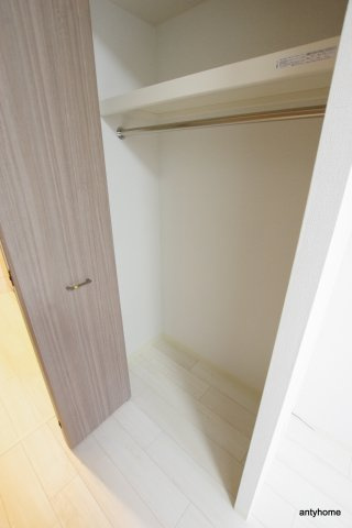 エスリード新大阪ヴェルデ　仲介手数料無料の収納