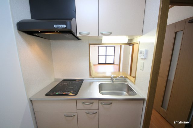 ノルデンタワー天神橋アネックス　仲介手数料無料のキッチン