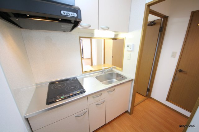 ノルデンタワー天神橋アネックス　仲介手数料無料のキッチン