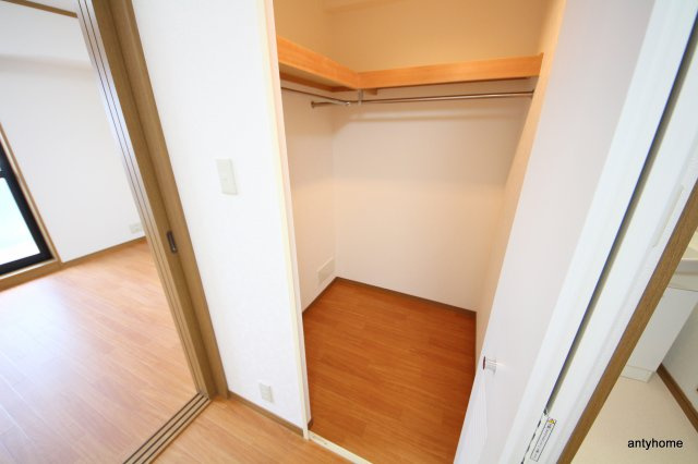 ノルデンタワー天神橋アネックス　仲介手数料無料の収納