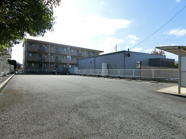 パルティール・ｍの駐車場