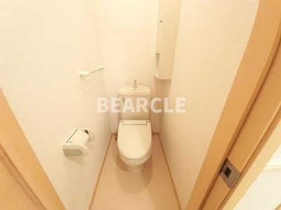 【トイレ】 | デ・ラ・プレミール | シンプルで使いやすいトイレです