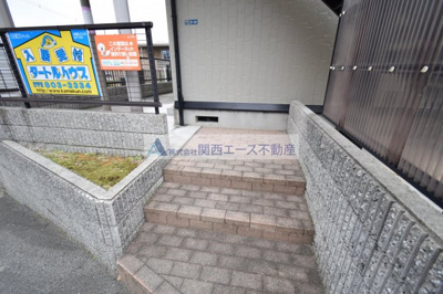 【エントランス】 | ステージアＡＴ