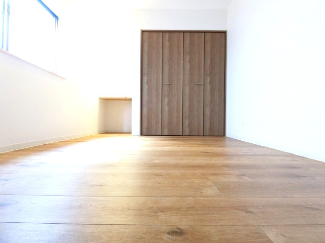 室堂町戸建の寝室