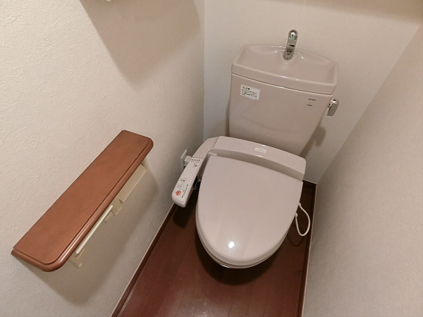 【トイレ】