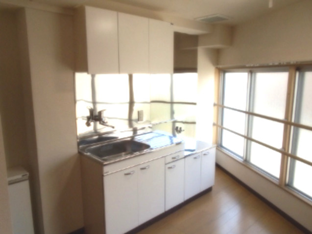 あみだ橋ビルのキッチン