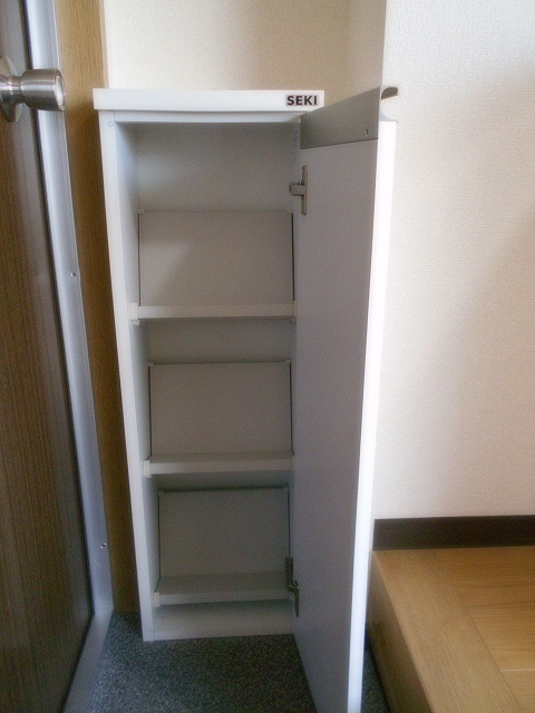 あみだ橋ビルの玄関