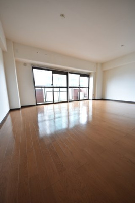 【居間・リビング】 | シャンボール三宮