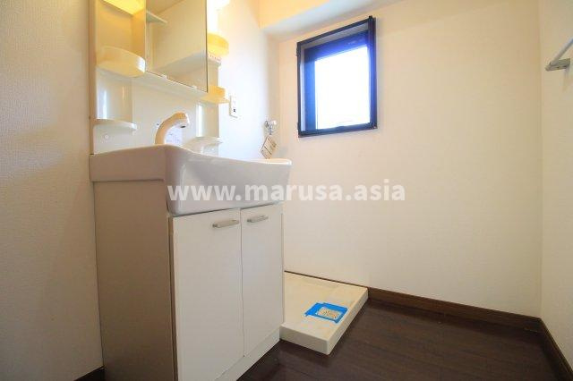 TOMONIワンの洗面所