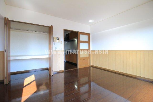 TOMONIワンの洋室