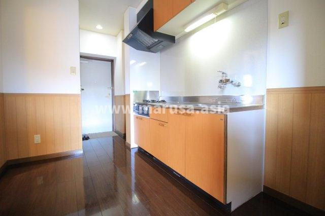 TOMONIワンのキッチン