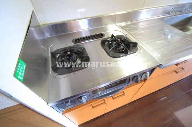 TOMONIワンのキッチン