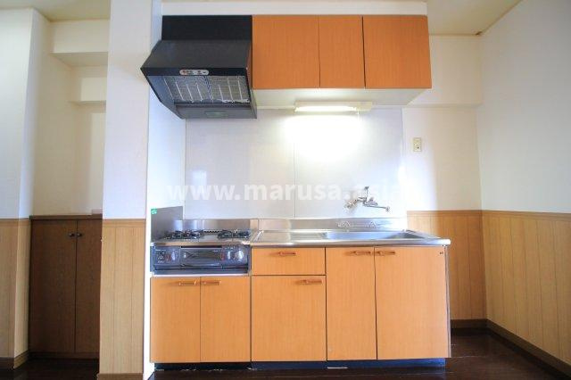 TOMONIワンのキッチン