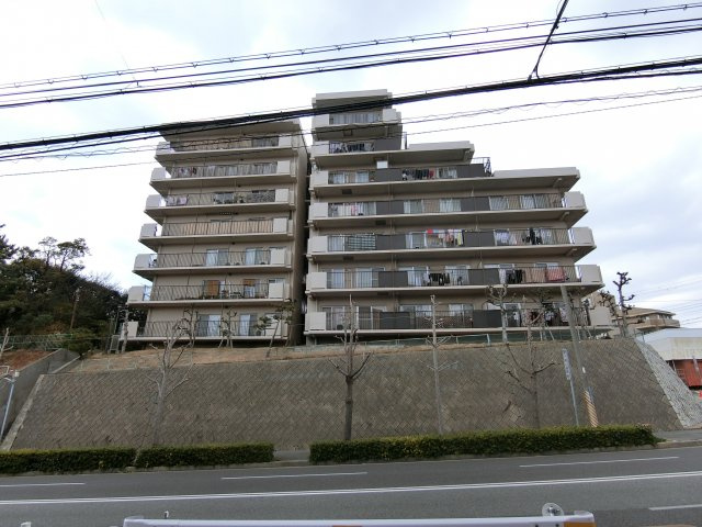 舞子スカイハイツの外観|外観もきれいです