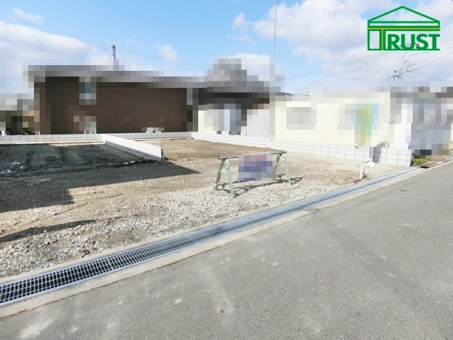 明石市大久保町谷八木4期ー1号棟　新築戸建の前面道路含む現地写真