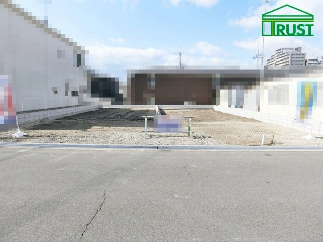 明石市大久保町谷八木4期ー1号棟　新築戸建の前面道路含む現地写真