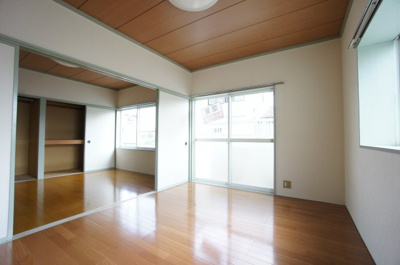 【居間・リビング】 | メゾンヴェルテ西片貝A