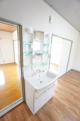 【独立洗面台】 | メゾンヴェルテ西片貝A