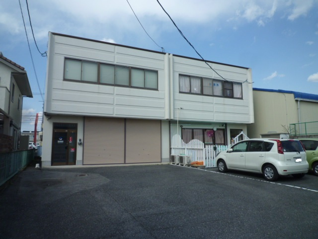 総社市中央６丁目の事務所の外観