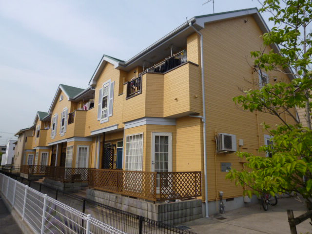 スクエア・アヴニールの外観