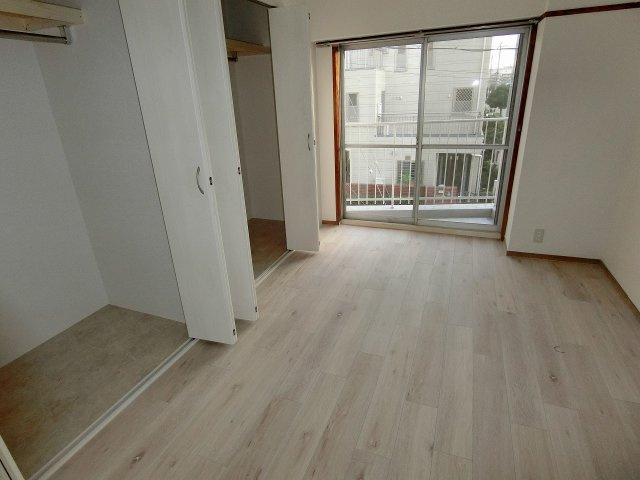 【洋室】 | サンビルダー上甲子園