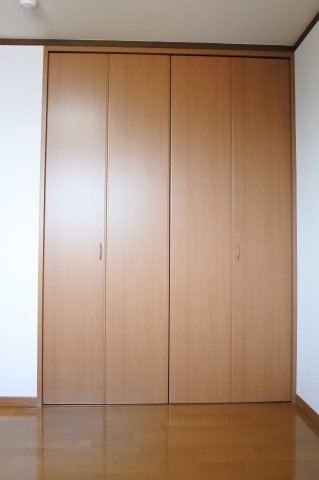 プレステージ堀上の収納
