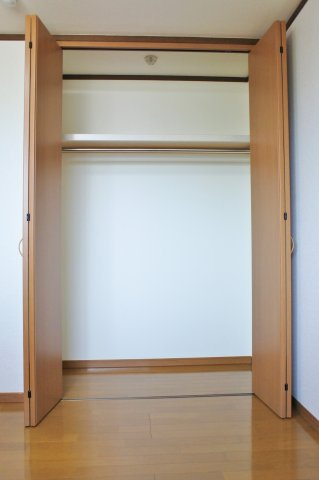 プレステージ堀上の収納