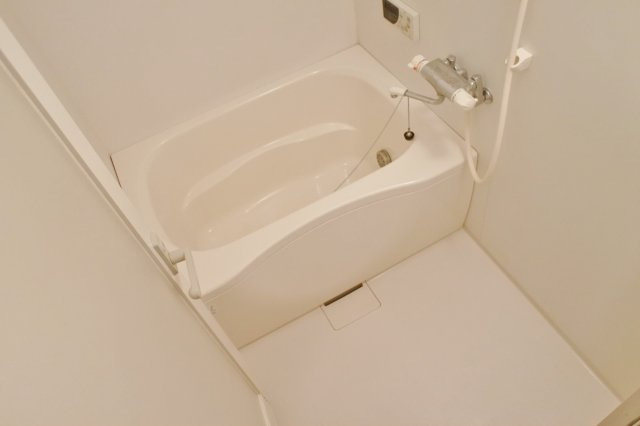 プレステージ堀上の浴室