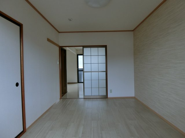 ツインタウンＹの洋室