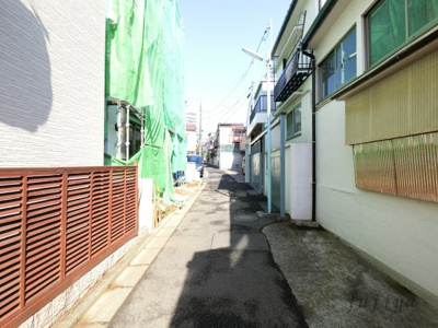 【前面道路含む現地写真】 | 板橋区大原町新築一戸建て【限定一棟】