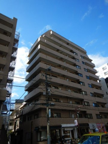 朝日根津八重垣マンションの外観
