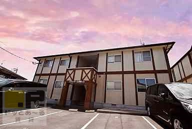 グランデール長園の外観