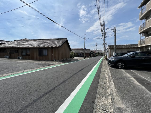 リバティーハウスの周辺|接面道路