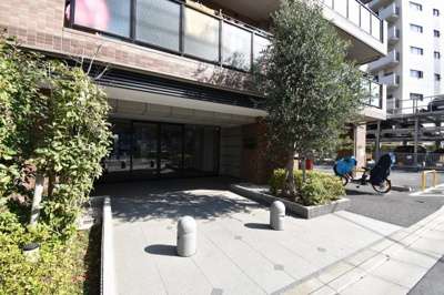 【エントランス】 | グランイーグル南六郷Ⅲ | JR京浜急行線「雑色」駅徒歩11分！