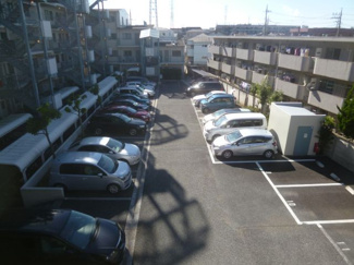 【駐車場】