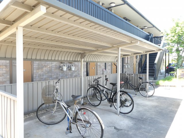 アヴァンス翼のその他共用部分|自転車置場