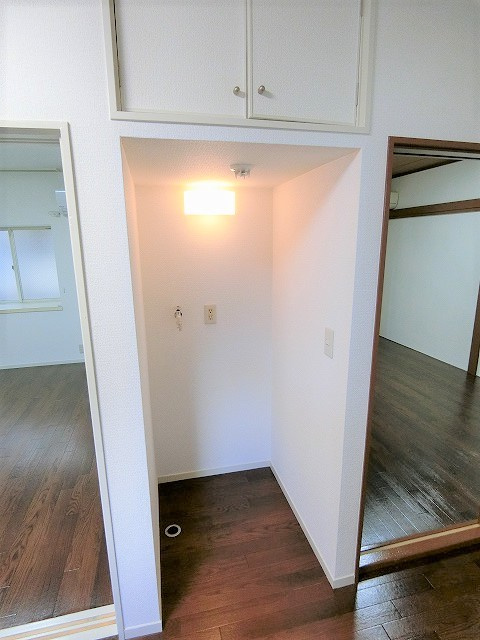 ホワイトレジデンスのその他|写真は同建物の別部屋を参考に掲載しております。