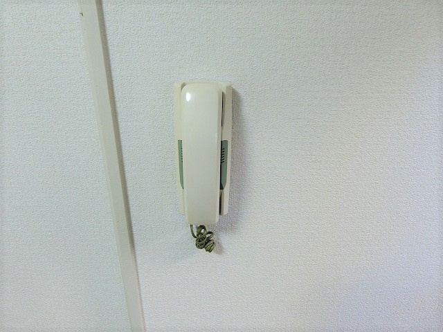 ホワイトレジデンスのセキュリティ|写真は同建物の別部屋を参考に掲載しております。