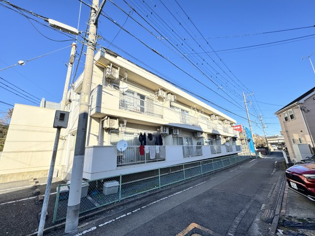 メゾンカワクボ