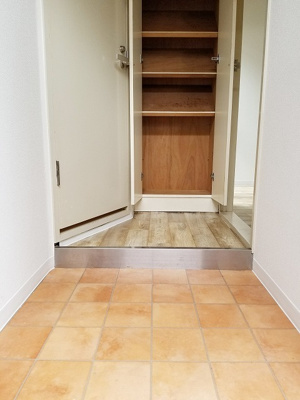 【玄関】 | ベル今津大東町