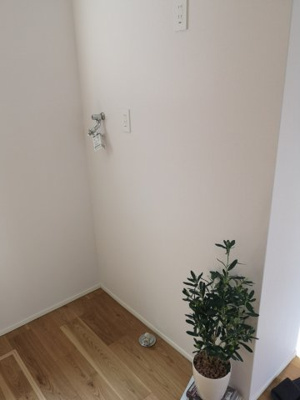 【その他共用部分】 | 吉祥寺十一小路テラス | 洗濯機置き場