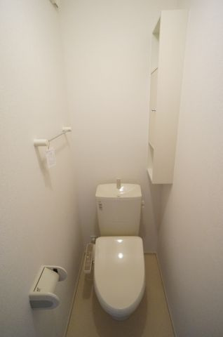 花水木宝塚のトイレ|参考、同建物・反転間取りの号室