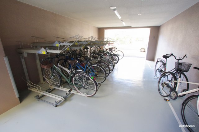 リッツ新大阪　仲介手数料無料の駐車場