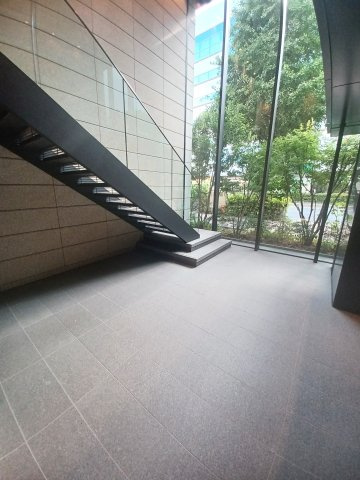 アトラス本郷三丁目のエントランス|エントランス