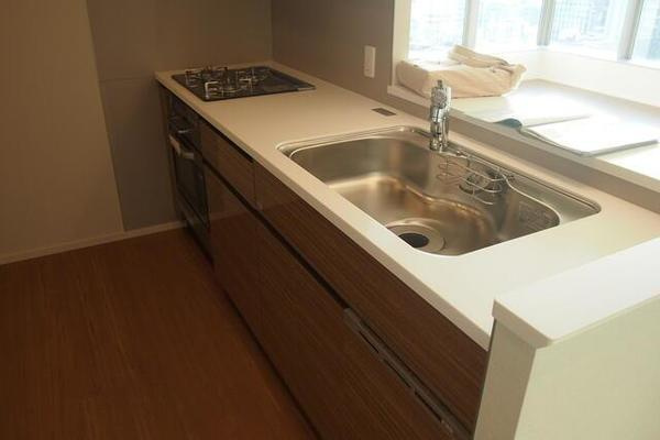 港区浜松町１丁目の賃貸マンションのキッチン