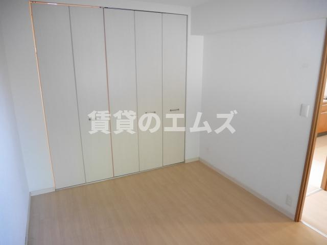 【洋室】 | ニューベリーヒルズ空港南