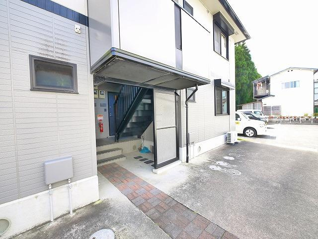 セジュール木津Aのエントランス