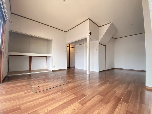 市町戸建の居間・リビング